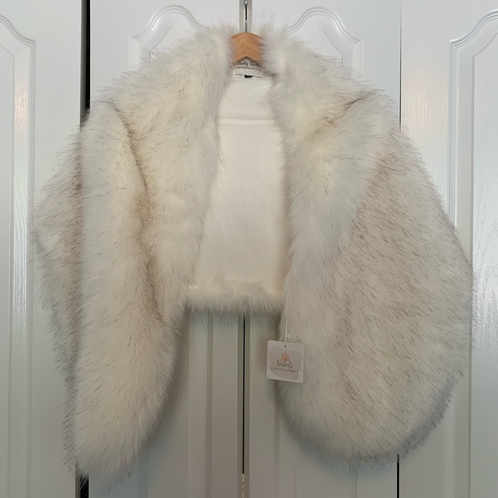 Faux Fur Wrap for weddings and ceremonies